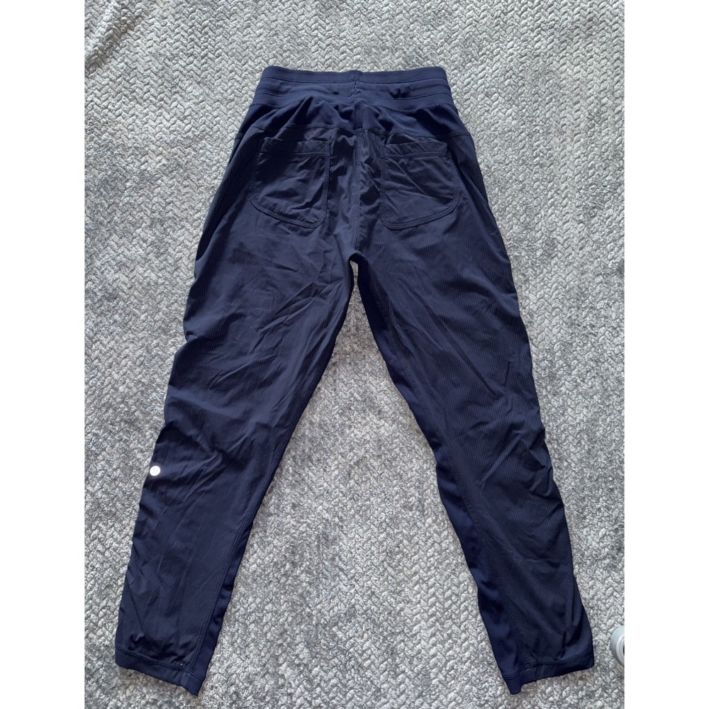 Lululemon Women's Dance Studio Mid-Rise Jogger Straight Leg Navy Blue Size 6